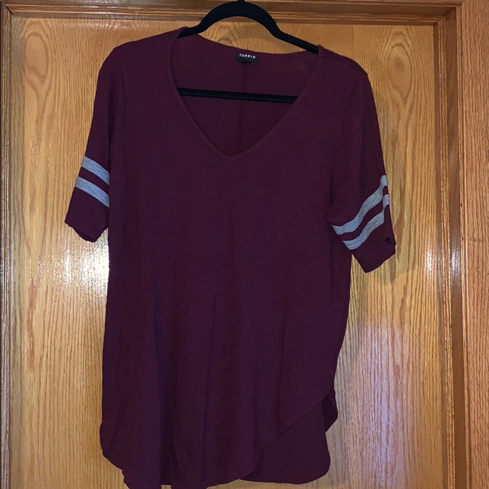 Torrid TShirt Maroon Size 0